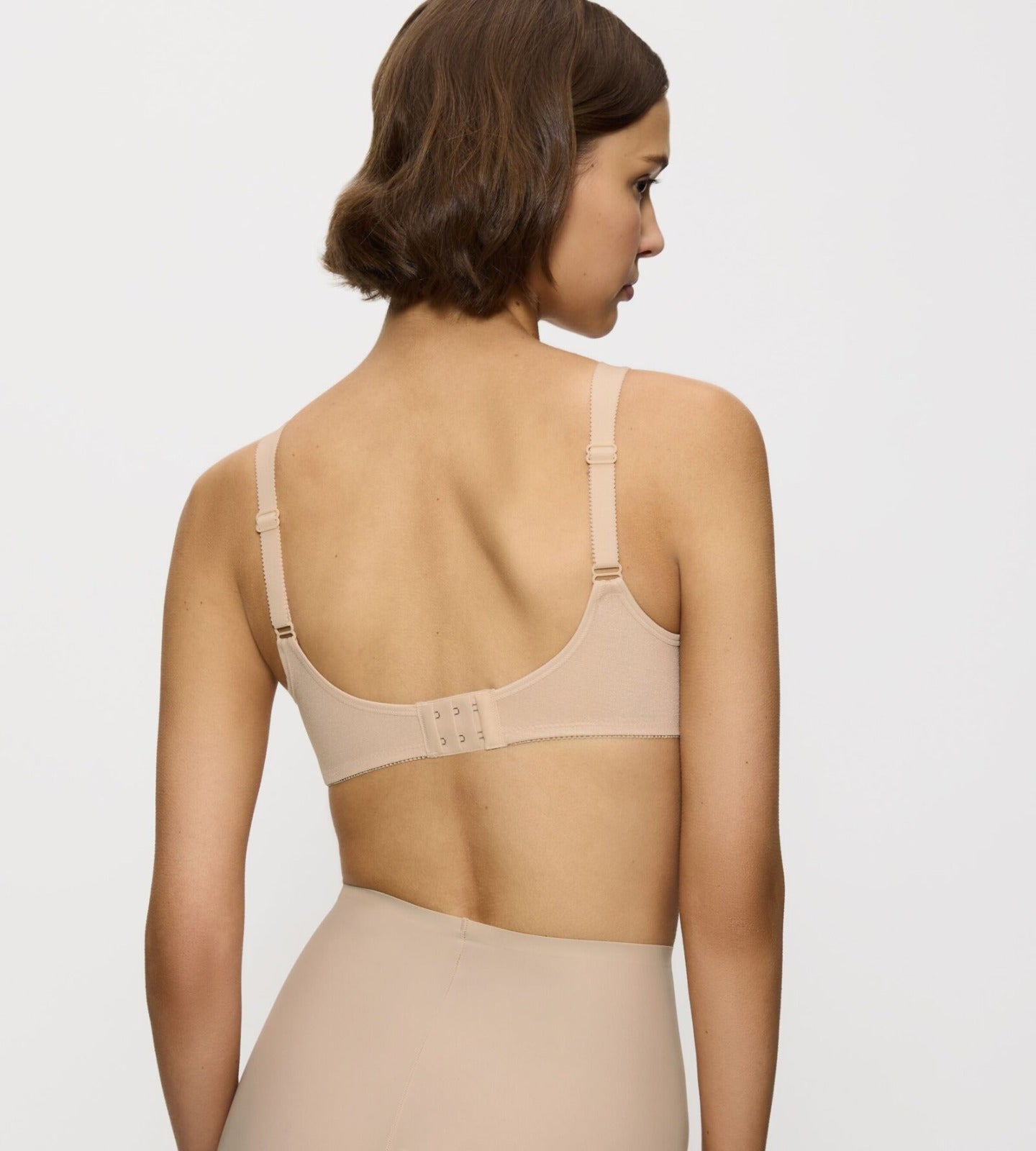 טריומף חזייה כותנה תומכת – Triumph Doreen + Cotton 01 N חזייה ללא ריפוד וללא עצם עם תמיכה חזקה