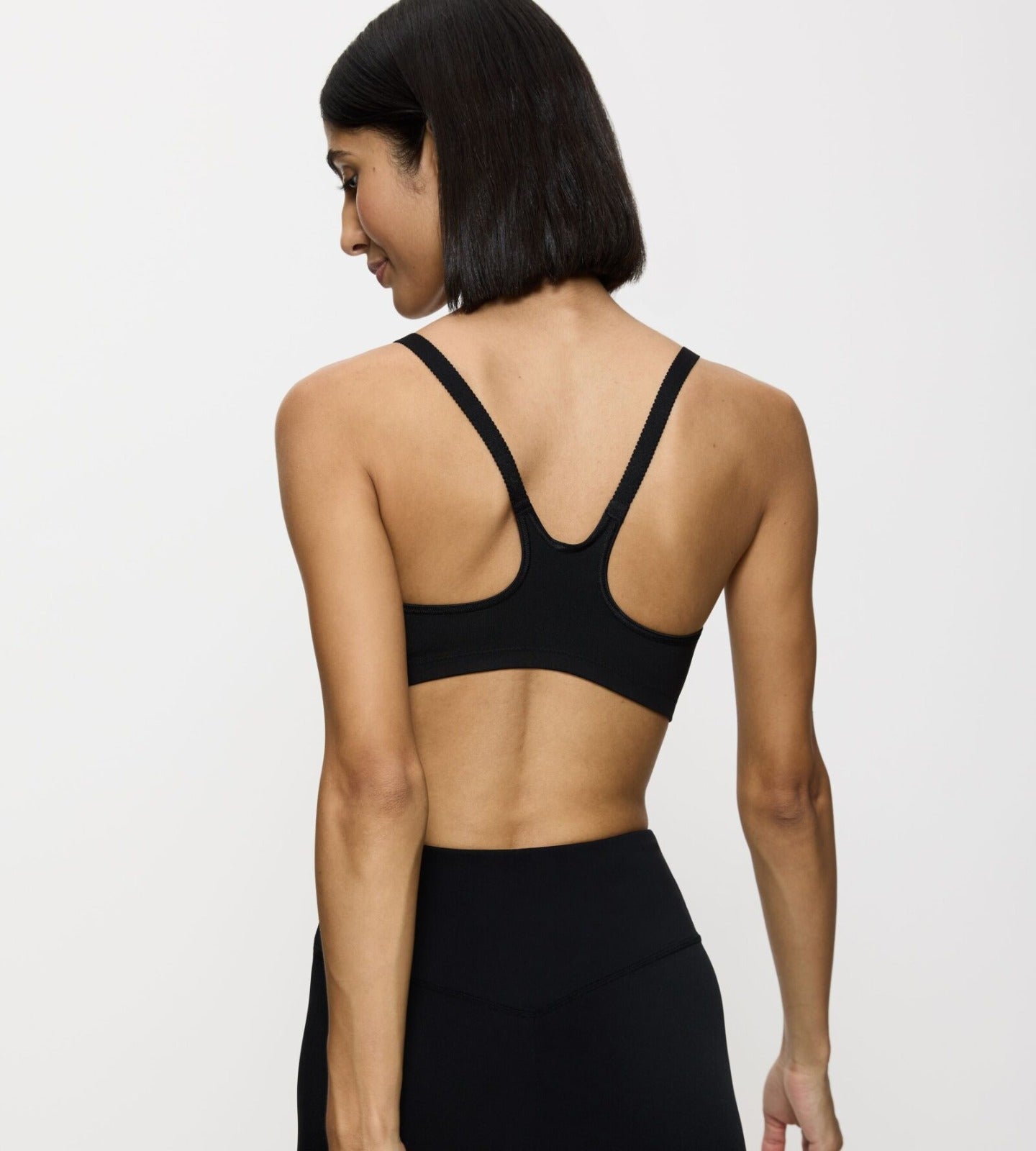 Triumph Triaction Fitness -טריומף חזיית ספורט פתיחה קידמית, מתאימה גם לאחר ניתוח